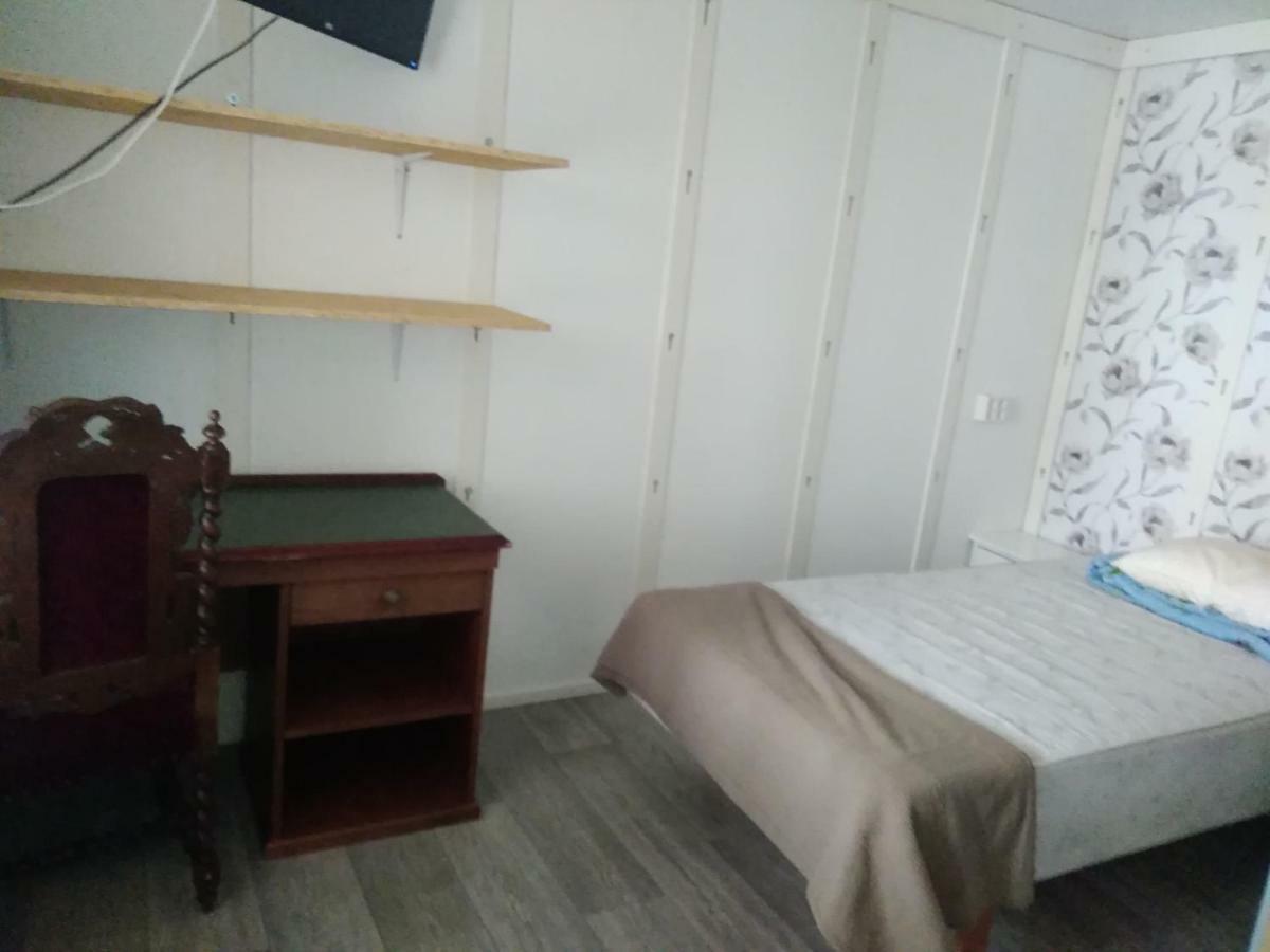 Pirttiniemen Lomakylae Hotell Muurasjärvi Eksteriør bilde